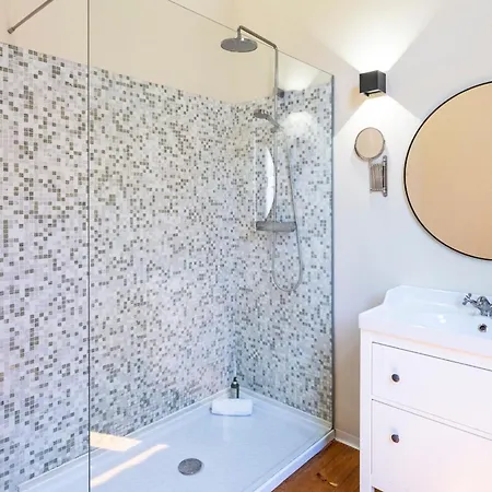 Bonjardim By Lovelystay *