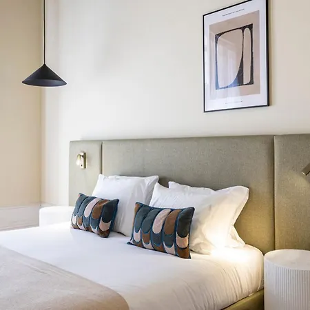 Apartment Bonjardim By Lovelystay *