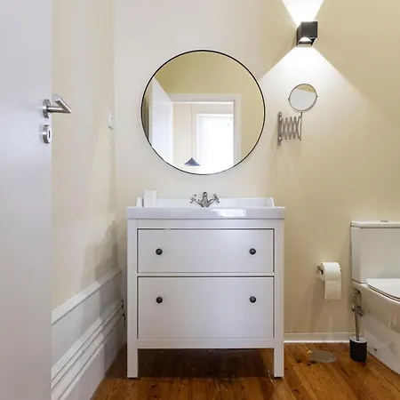 Bonjardim By Lovelystay Appartamento Oporto