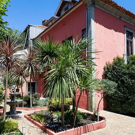 Apartment Bonjardim By Lovelystay