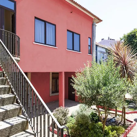 Bonjardim By Lovelystay Apartment *