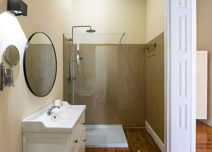 Bonjardim By Lovelystay Porto