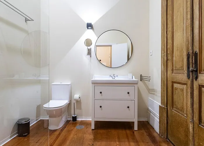 Bonjardim By Lovelystay