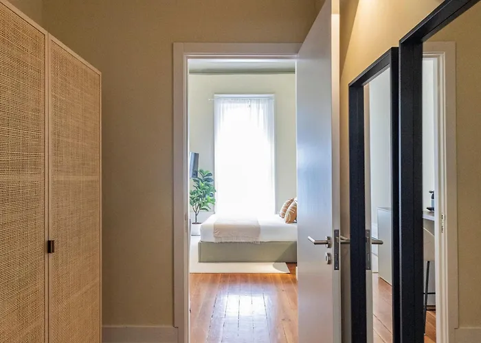 Bonjardim By Lovelystay *