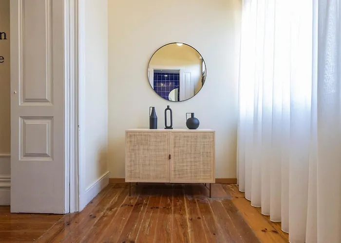 Bonjardim By Lovelystay Appartement